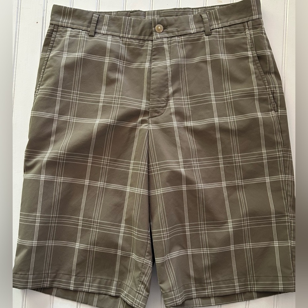 SLAZENGER mens size 30 casual / golf shorts